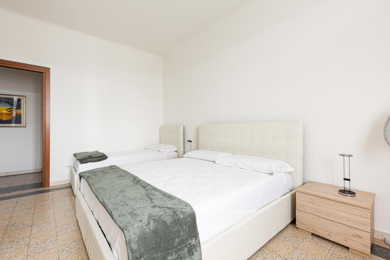 Milano Ca' Granda Bright Apartment Exterior photo